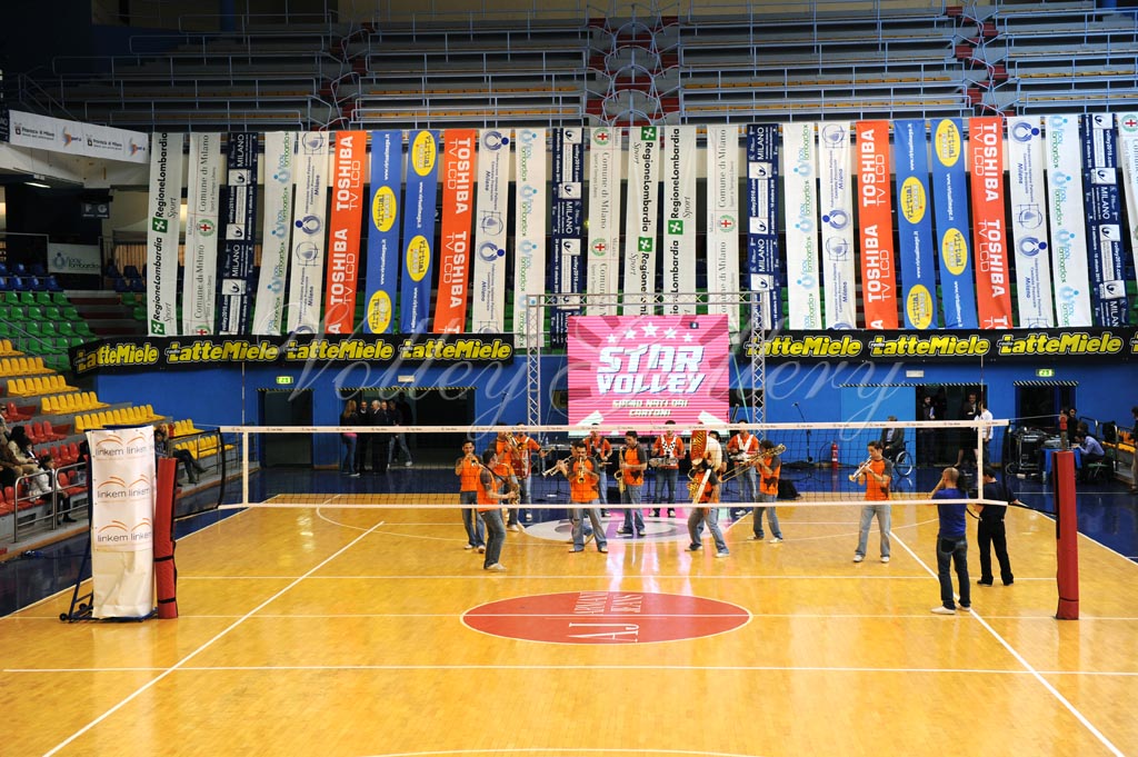 Star Volley (01)